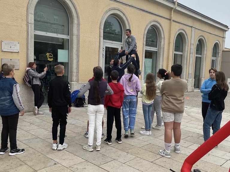 46d5523d-d5a5-41a2-9bcc-69ac28b603d3