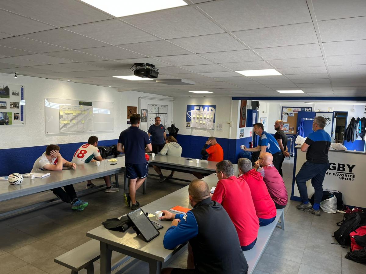 b62ee984-4b79-4dee-a1f3-6c78b03371d4