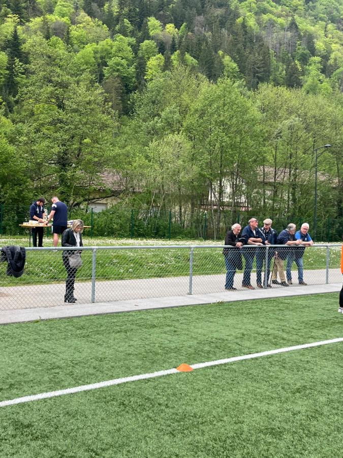 ec6fbc53-f234-479a-82e0-b32751338625